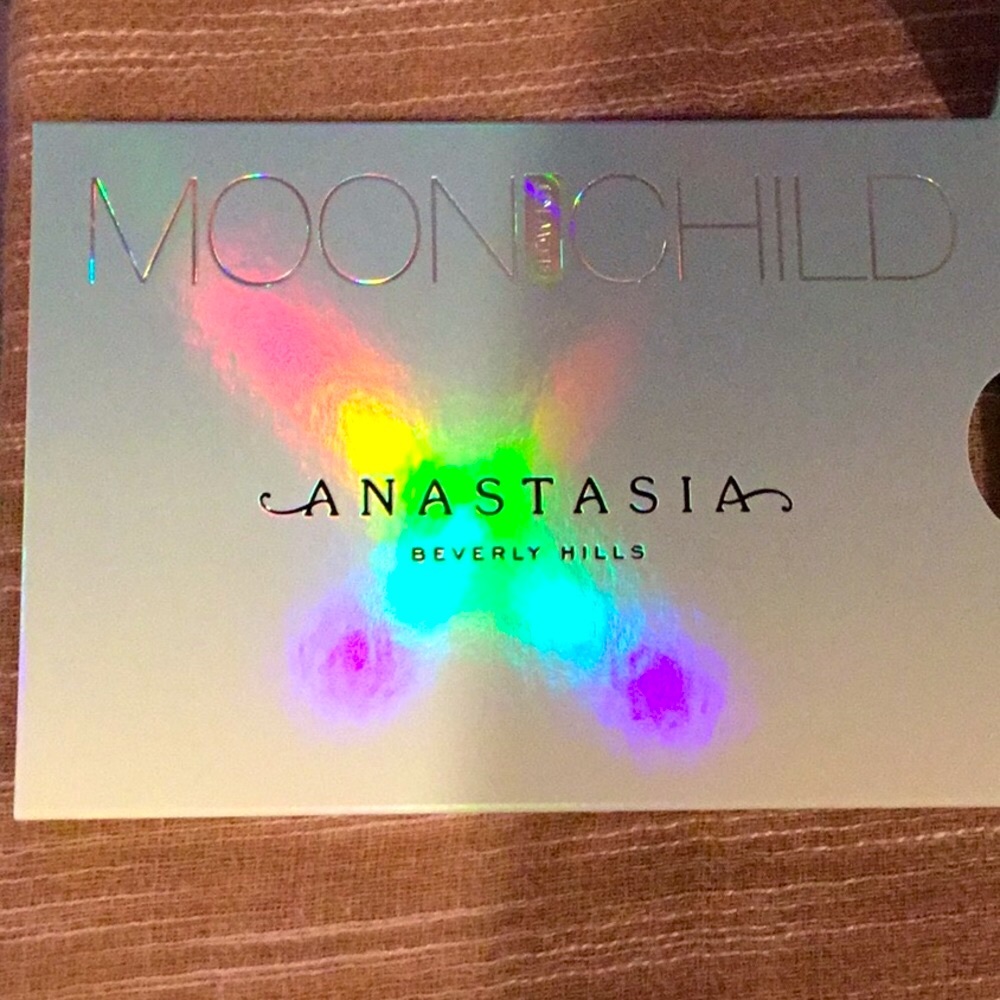 New Moonchild Glow Kit from Anastasia of Beverly Hills